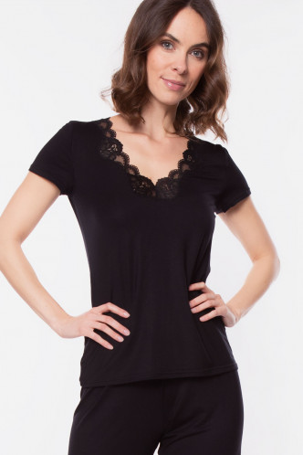Abbildung zu Shirt kurzarm (ENA9106) der Marke Antigel aus der Serie Simply Perfect Loungewear