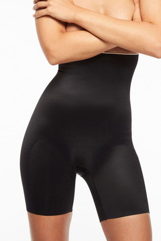 Abbildung zu Hohe Panty mit Bein (C35070) der Marke Chantelle aus der Serie Basic Shaping