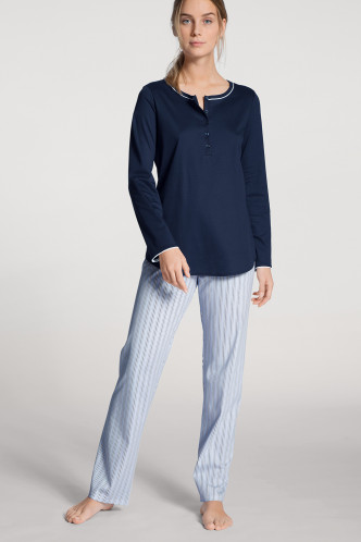 Abbildung zu Pyjama mit Knopfleiste blue (40285) der Marke Calida aus der Serie Sweet Dreams