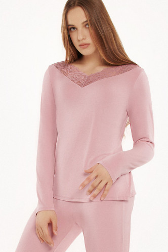 Abbildung zu Pyjama-Top, langarm (23324) der Marke Lisca aus der Serie Isabelle