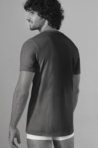 Abbildung zu T-Shirt Sir Max (M200) der Marke Super Constellation aus der Serie Essentials for men