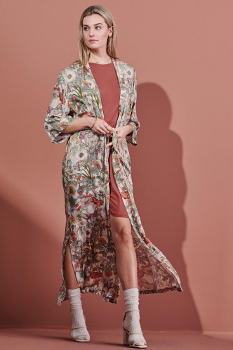 Abbildung zu Jula Marlene Kimono (401722-367) der Marke ESSENZA aus der Serie Loungewear 2021-2
