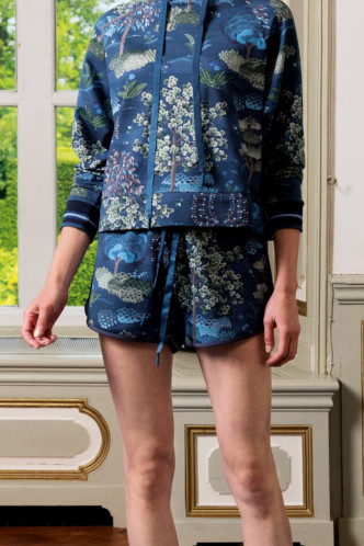 Abbildung zu Bali Japanese Garden Trousers Short (51501230-239) der Marke Pip Studio aus der Serie Loungewear 2022