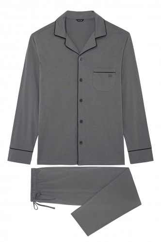 Abbildung zu Pyjama lang Albert (402802) der Marke HOM aus der Serie Sleepwear